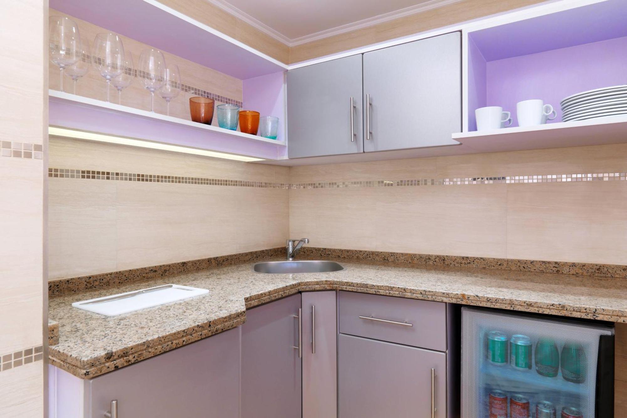 Sheraton Cairo Hotel & Casino Giza Exterior foto A small kitchen