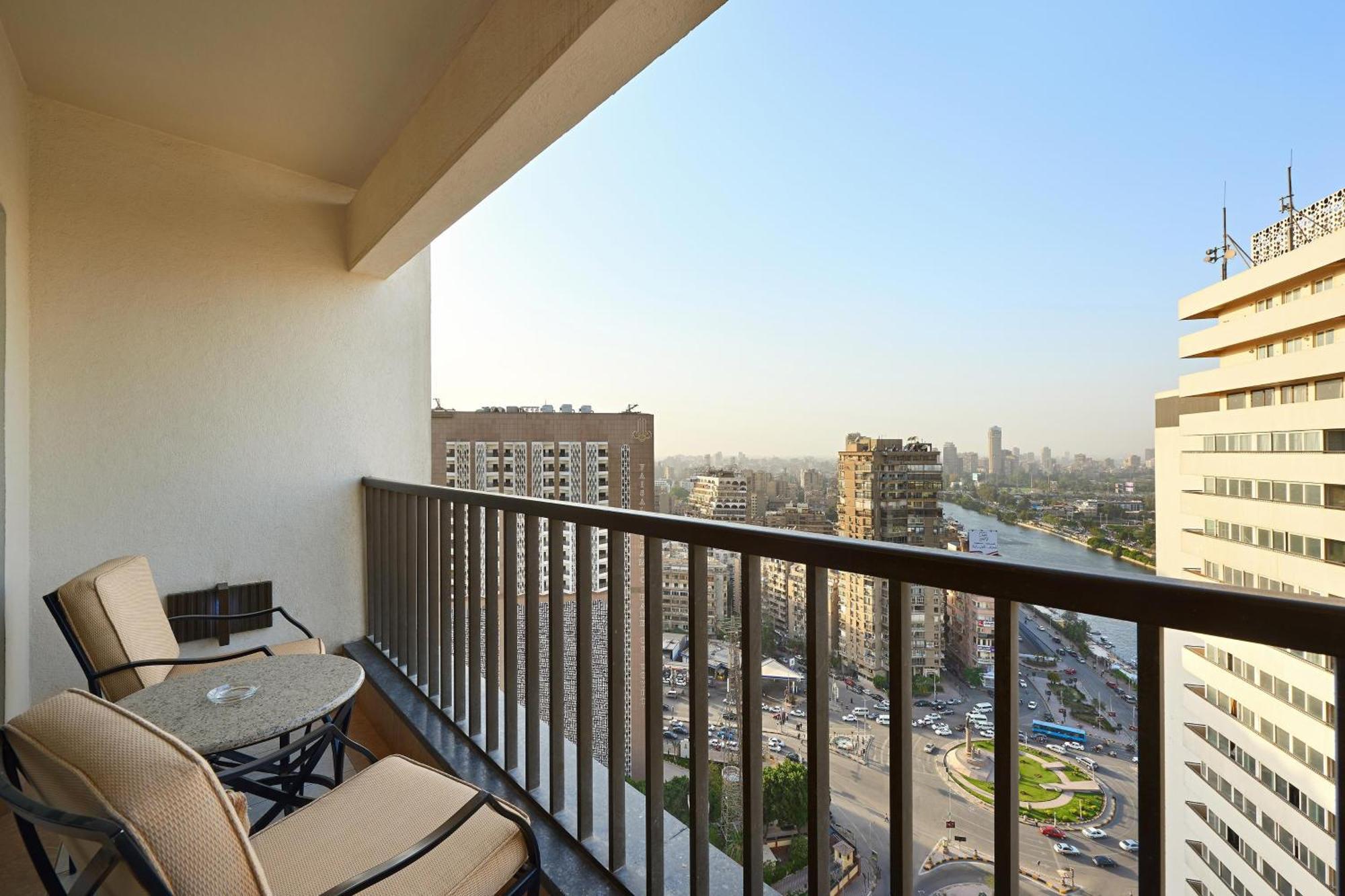 Sheraton Cairo Hotel & Casino Giza Exterior foto