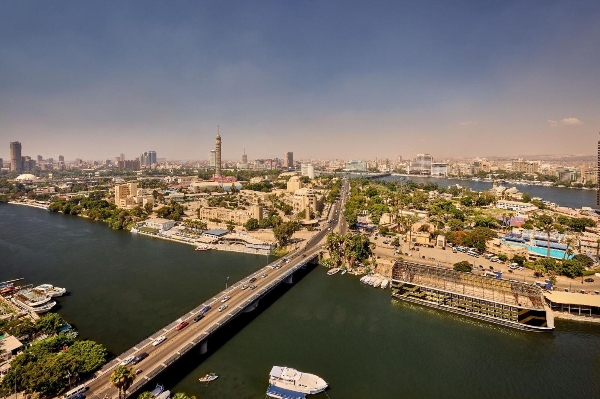 Sheraton Cairo Hotel & Casino Giza Exterior foto The Nile River in Cairo