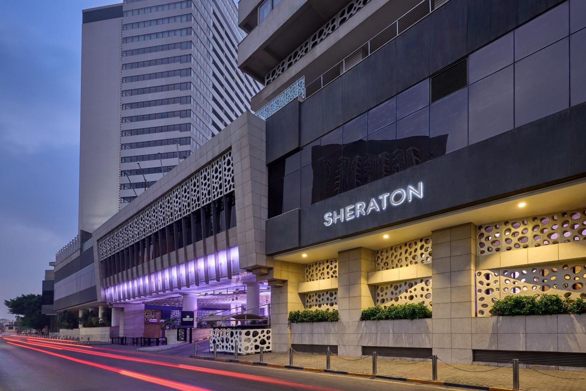 Sheraton Cairo Hotel & Casino Giza Exterior foto Sheraton Khartoum